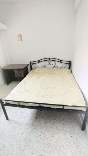 Bedroom in 2 BHK Apartment at Magarpatta Trillium, Hadapsar – for Rent