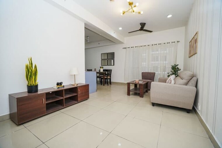 Living Room, panchsheel-greens-ii 3 Bedroom 1820 Sq.Ft. Apartment In Sector 16 Greater Noida Greater Noida 10617941