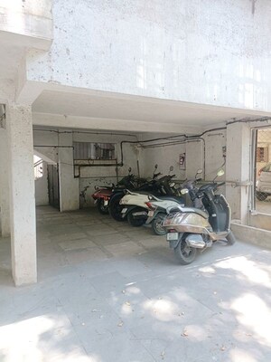 Parking in 2 BHK Apartment at Keshav Kunj Kothrud, Kothrud – for Rent