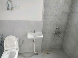 Bathroom in 2 BHK Builder Floor at Sector 21 – for Rent