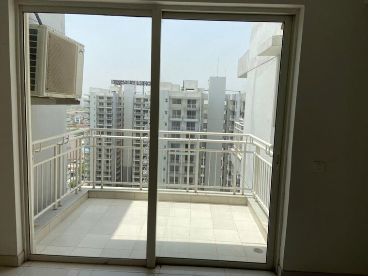 Room, godrej-summit 3.5 Bedroom 1816 Sq.Ft. Apartment In Sector 104 Gurgaon 10617978