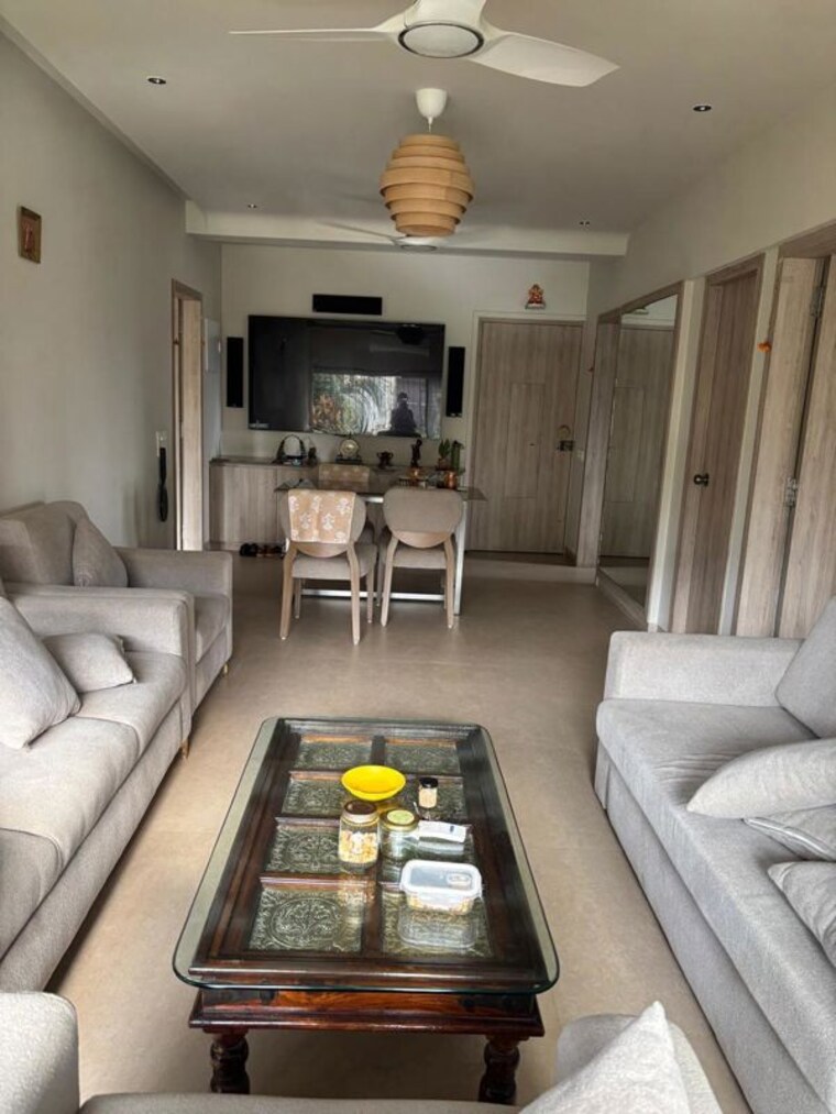 Living Room, juhu 2 Bedroom 820 Sq.Ft. Apartment In Juhu Mumbai 10617985