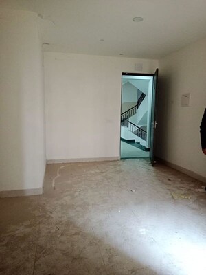 2 BHK Builder Floor For Rent in Sector 23
