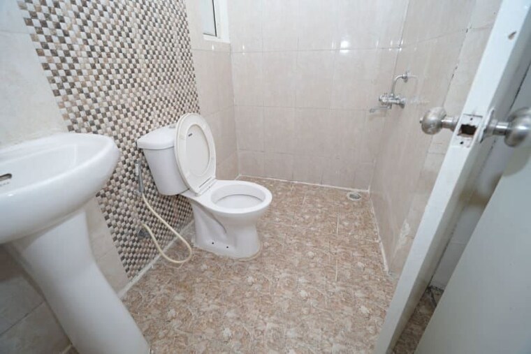 Bathroom, galaxy-vega 2 Bedroom 995 Sq.Ft. Apartment In Tech Zone 4 Greater Noida Greater Noida 10618007