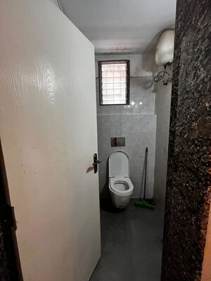Bathroom in  Pg at Sector 16 Kopar Khairane – for Rent