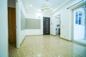 2 BHK Apartment For Sale in Gaur City 2 - 14th Avenue, Sector 16c Greater Noida