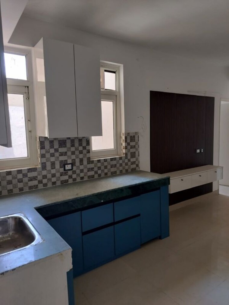 Kitchen, experion-hub-108 2.5 Bedroom 645 Sq.Ft. Apartment In Sector 108 Gurgaon 10617995