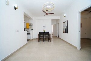 Room in 3 BHK Apartment at Galaxy North Avenue ll, Gaur City 2 – for Sale