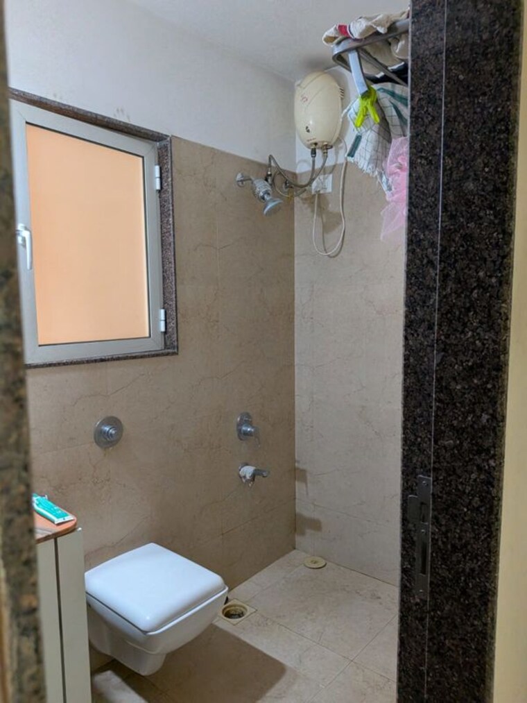 Bathroom, puranik-rumah-bali 1 Bedroom 425 Sq.Ft. Apartment In Ghodbunder Road Thane 10618053