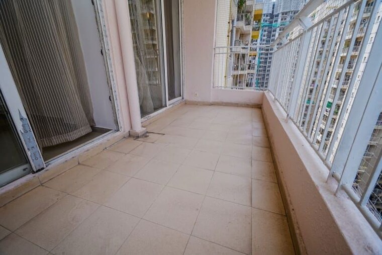 Balcony, sam-palm-olympia 3 Bedroom 1457 Sq.Ft. Apartment In Sector 16c Greater Noida Greater Noida 10618068