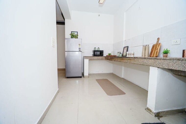 Kitchen, sam-palm-olympia 3 Bedroom 1457 Sq.Ft. Apartment In Sector 16c Greater Noida Greater Noida 10618068