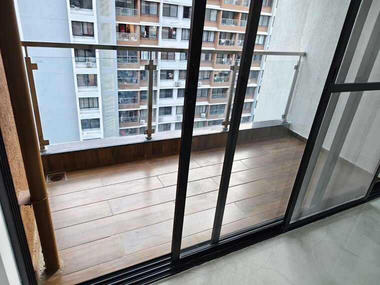 Balcony, unique-youtopia 2 Bedroom 776 Sq.Ft. Apartment In Kharadi Pune 10618078
