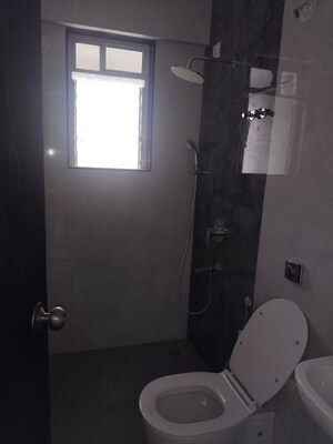 Bathroom in 3 BHK Apartment at Prestige Jasdan Classic, Mahalaxmi – for Rent