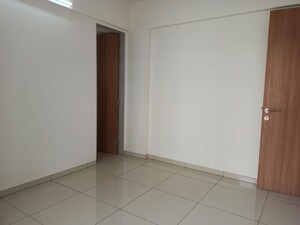 Room in 3 BHK Apartment at Godrej Emerald, Ghodbunder Road – for Rent