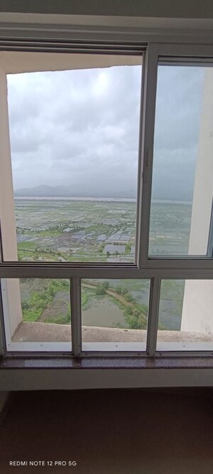 Hall in 1 BHK Apartment at Puranik City Reserva, Ghodbunder Road – for Rent