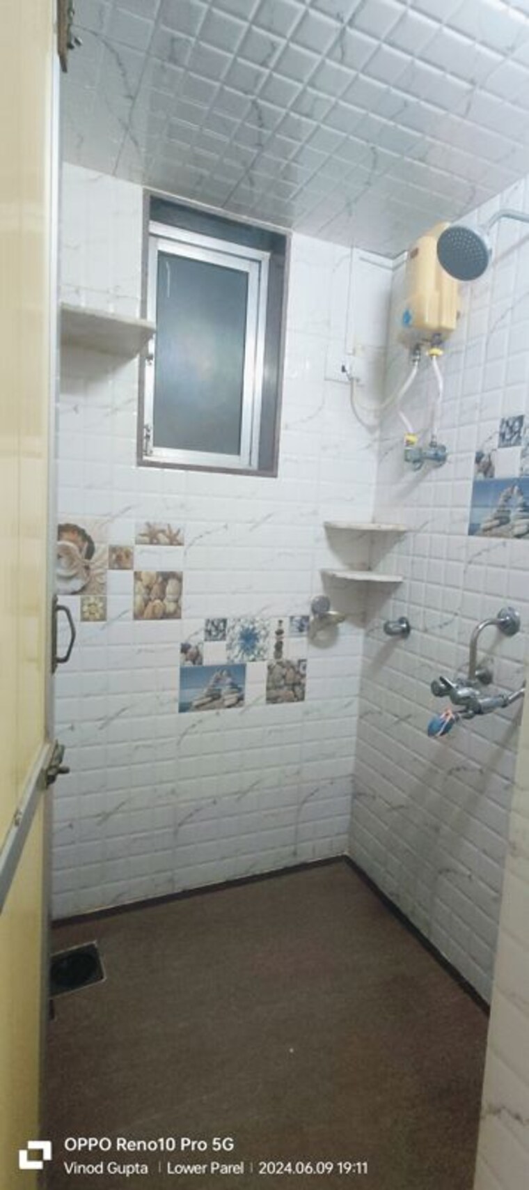 Bathroom, god-gifts-building 1 Bedroom 500 Sq.Ft. Apartment In Lower Parel Mumbai 10618117