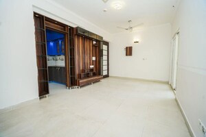 Room in 3 BHK Apartment at Trident Embassy, Sector 1 Greater Noida – for Sale
