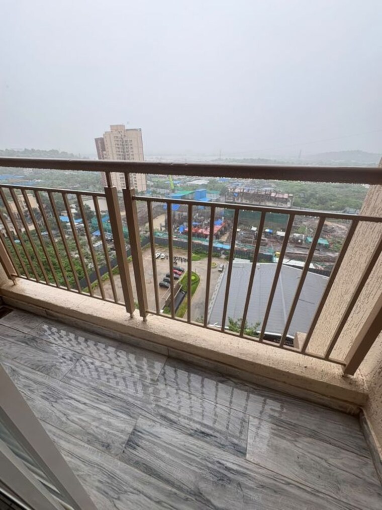 Balcony, anant-metropolis-insignia-towers 1 Bedroom 450 Sq.Ft. Apartment In Kasarvadavali Thane 10618125