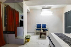 Living Room in 3 BHK Independent House at Sainik Farm – for Rent