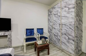 Bedroom in 3 BHK Independent House at Sainik Farm – for Rent