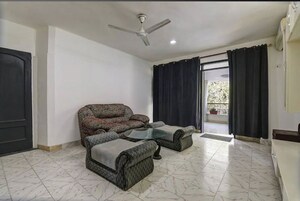 Living Room in 3 BHK Independent House at Sainik Farm – for Rent