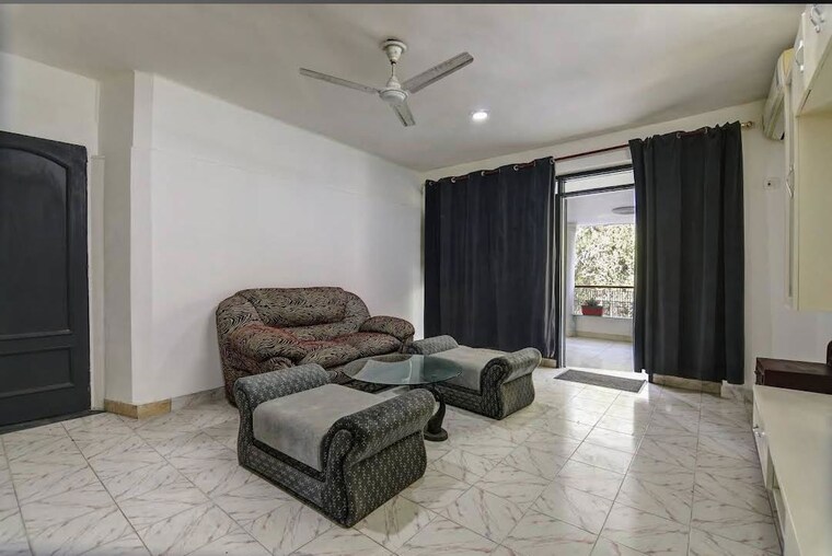 Living Room, sainik farm 3 Bedroom 2700 Sq.Ft. Independent House In Sainik Farm Delhi 10618144