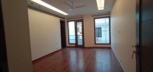 Room in 4 BHK Builder Floor at Vasant Vihar – for Rent