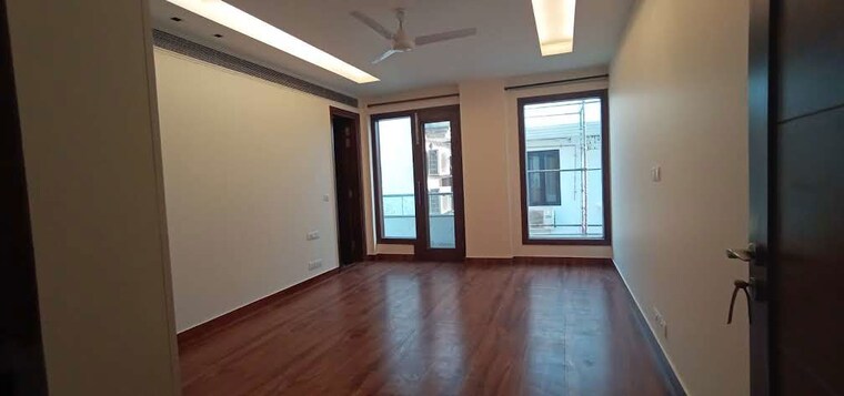 Room, vasant vihar 4 Bedroom 3500 Sq.Ft. Builder Floor In Vasant Vihar Delhi 10618152