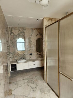 Building Lobby in 6 BHK Independent House at Dera Village – for Sale