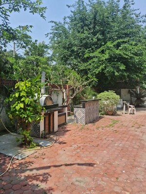 4 BHK Villa – Exterior View View at Sainik Farm - for Rent