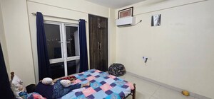 Bedroom in 3 BHK Apartment at Picnic Garden – for Rent