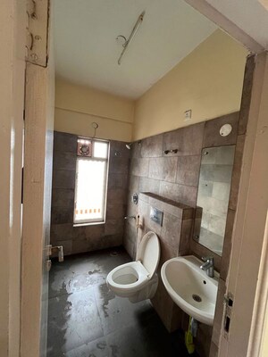 Bathroom in 3 BHK Apartment at Picnic Garden – for Rent