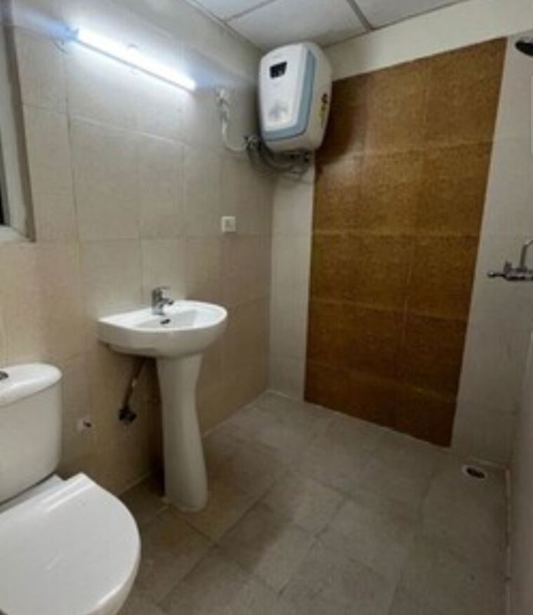 Bathroom, ansal-estella 3 Bedroom 1750 Sq.Ft. Apartment In Sector 103 Gurgaon 10618171
