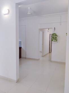 2 BHK + Servant Room Apartment For Rent in Magarpatta City Cosmos