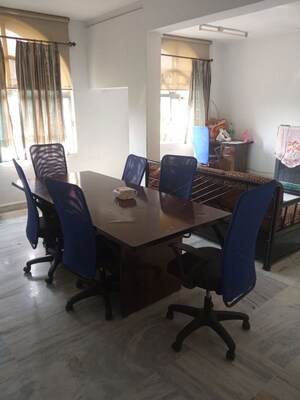 Team Area in 2 BHK Apartment at Magarpatta Daffodils Apartment, Hadapsar – for Rent