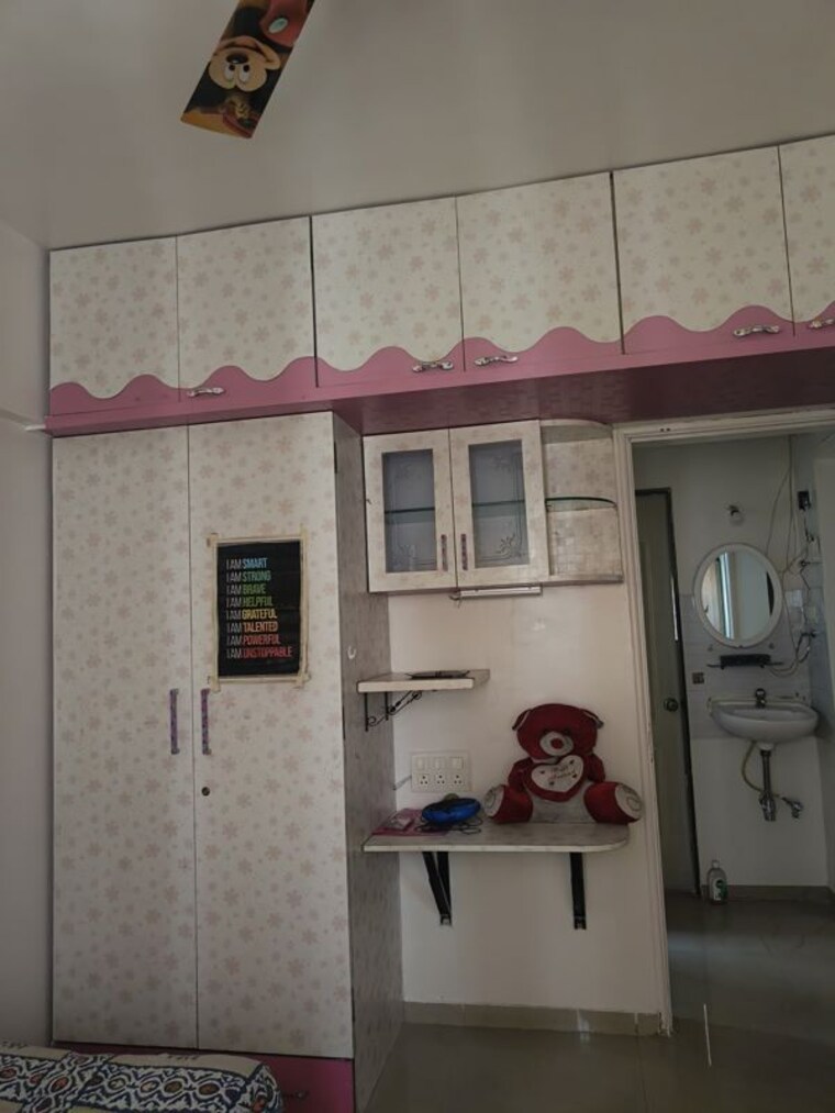 Kitchen, essen-shonest-towers 2 Bedroom 1000 Sq.Ft. Apartment In Wakad Pune 10618261