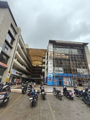  Shop – Exterior View View at Vesu - for Sale