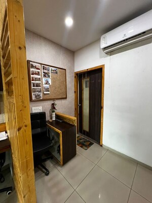 Living Room in  Office Space at Tandalja – for Rent