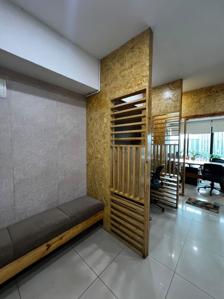 undefined, tandalja Commercial Office Space 280 Sq.Ft. In Tandalja Vadodara 10618357