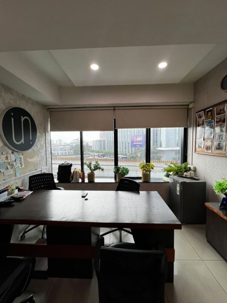 Team Area, tandalja Commercial Office Space 280 Sq.Ft. In Tandalja Vadodara 10618357