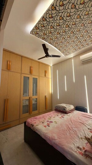Bedroom in 1 BHK Builder Floor at Palam Vihar – for Rent