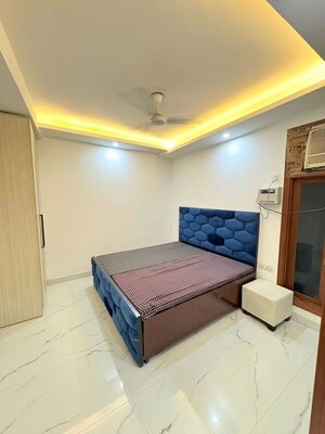Bedroom in 2 BHK Builder Floor at Saket – for Rent