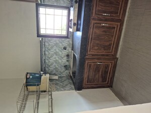 Kitchen/pantry in 2.5 BHK Apartment at Mayur Vihar – for Rent
