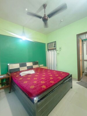 Bedroom in 3 BHK Apartment at Windsor Garden Enclave, Vasant Vihar – for Rent