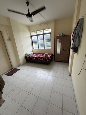 Bedroom in 2 BHK Apartment at Kadam Plaza Katraj, Katraj – for Rent