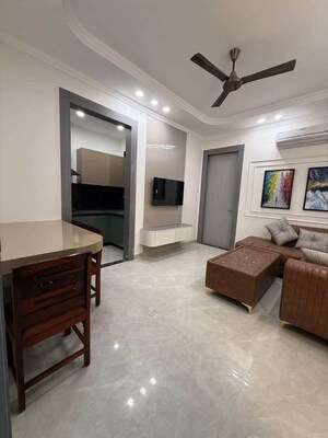 2 BHK Builder Floor For Rent in Saket