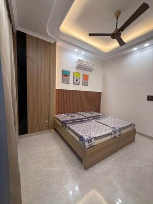 Bedroom in 2 BHK Builder Floor at Saket – for Rent