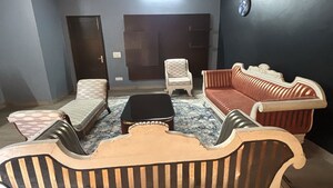 2 BHK Apartment For Rent in Greater Kailash ii