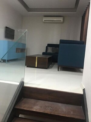 Team Area in 4 BHK Apartment at Sector 70 – for Sale