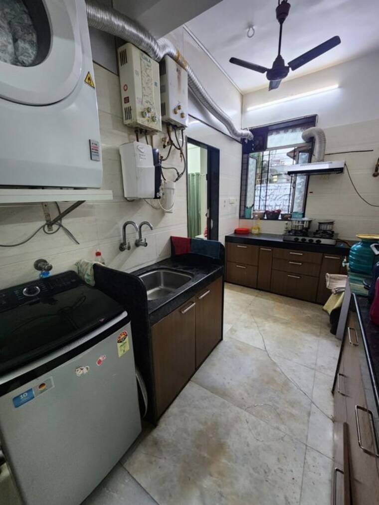 Kitchen, mahim west 2 Bedroom 750 Sq.Ft. Apartment In Mahim West Mumbai 10618473